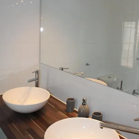 Grosses Modernes Ferienapartment Atlantico Apartman