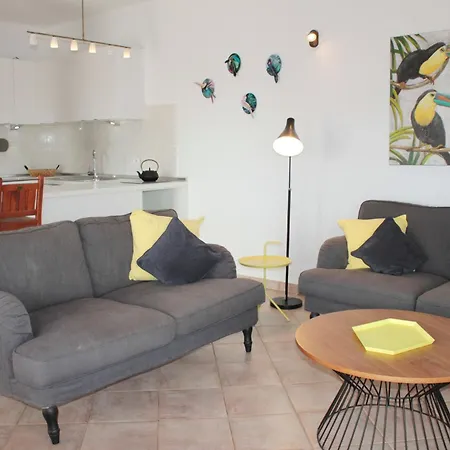 Grosses Modernes Ferienapartment Atlantico