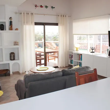 Grosses Modernes Ferienapartment Atlantico *